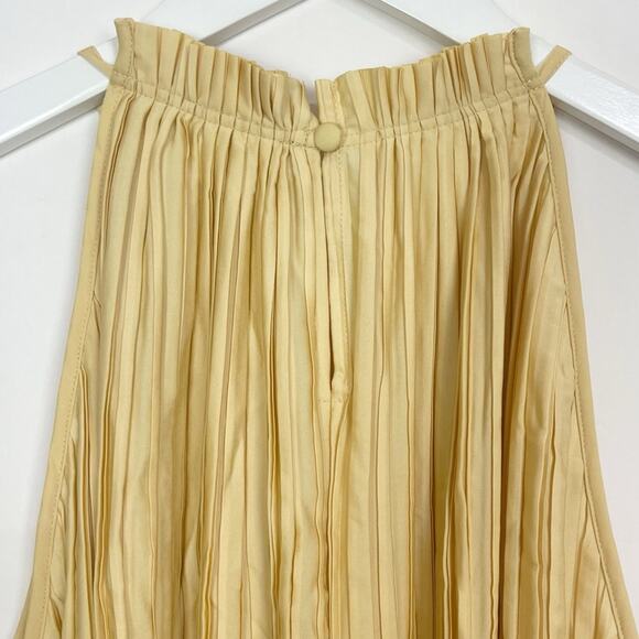 Banana Republic Pleated Mini Dress - Picture 6 of 7
